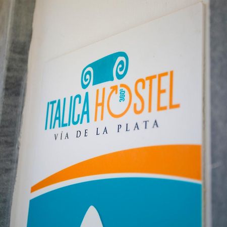 Italica Hostel Santiponce Eksteriør bilde