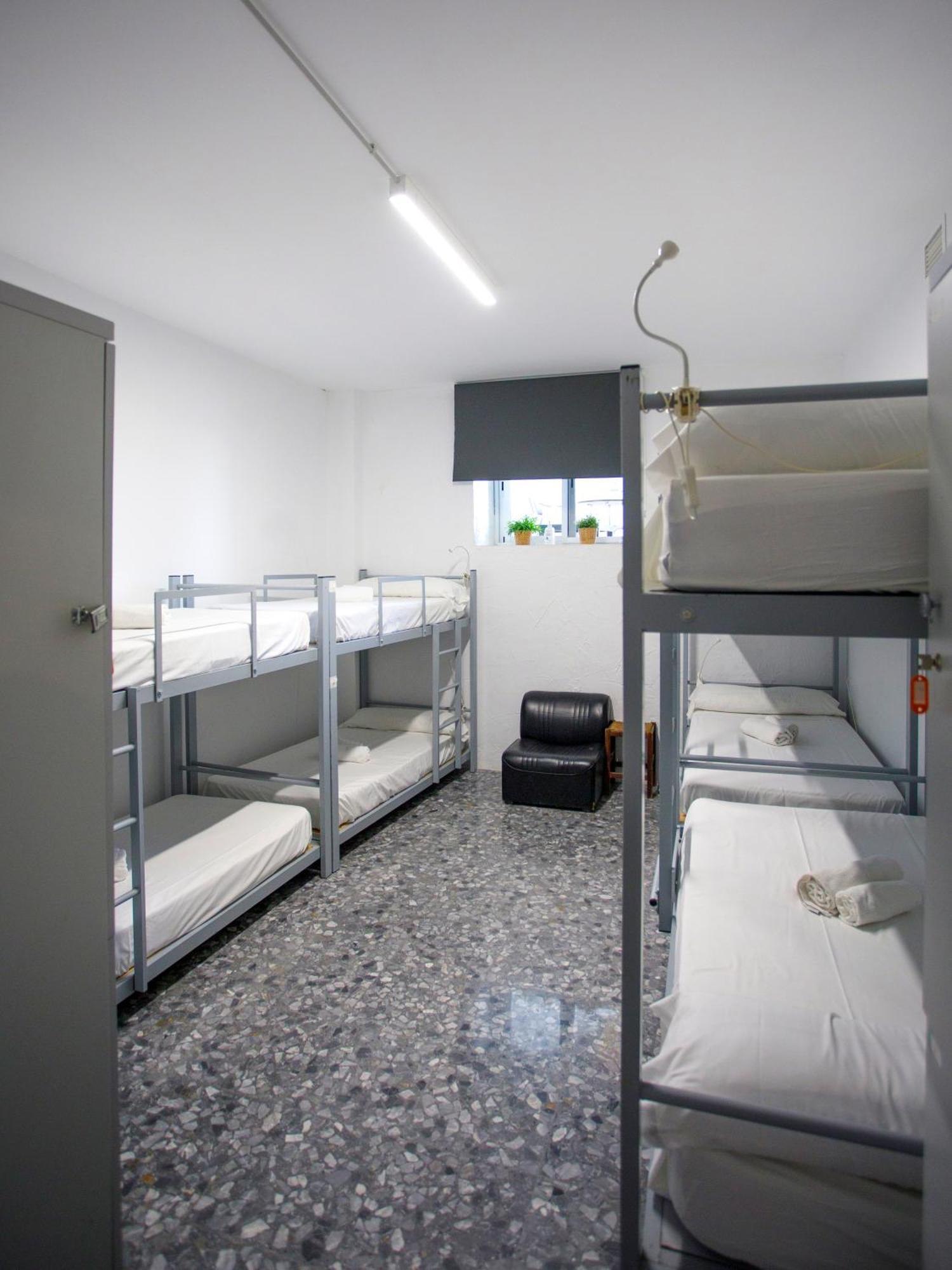 Italica Hostel Santiponce Eksteriør bilde